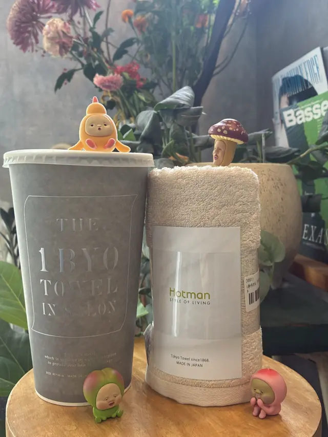 【新発売】
ホットマン1秒タオル

綿の最上級、超長綿で無添加製法で
作られています✨
吸水性バツグンで
・ヘアドライの時短
・バスタオルの代わり
・高品質素材の為、乳幼児にも☺️
・出産祝いや、プレゼントに🎁

気になる方はお気軽にお声掛けください♡

✁┈┈┈┈┈┈┈┈┈┈┈┈┈┈┈┈

【hairsalon  enn】
 三重郡菰野町福村136-3

☏ 059-324-8719
定休日月曜日+不定休

✁┈┈┈┈┈┈┈┈┈┈┈┈┈┈┈┈

#美容#美容師#美容室
#四日市#四日市美容室#四日市美容院
#四日市サロン#三重#三重美容室#三重美容院
#菰野美容室#菰野町
#三重美容師#三重サロン#enn#ennhair